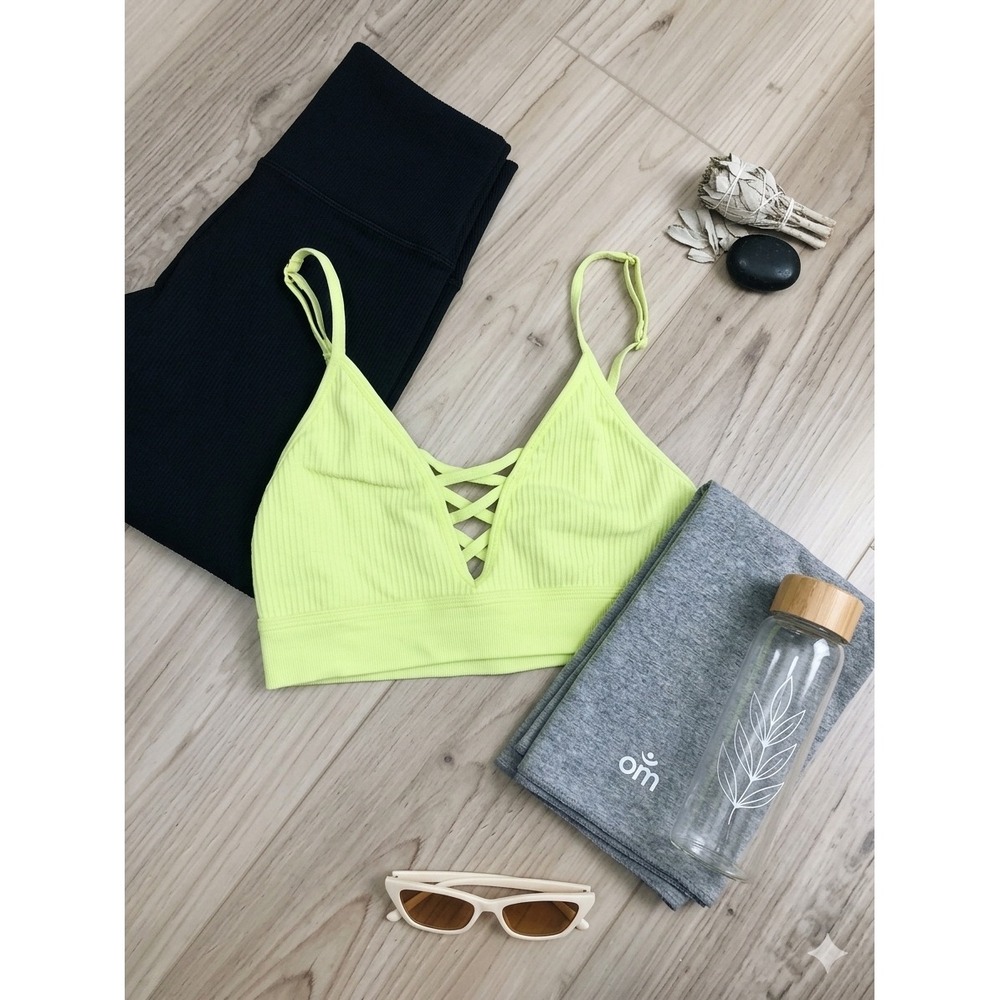 Victoria's Secret PINK Neon Lime Green Ribbed Seamless Lattice Bralette Small